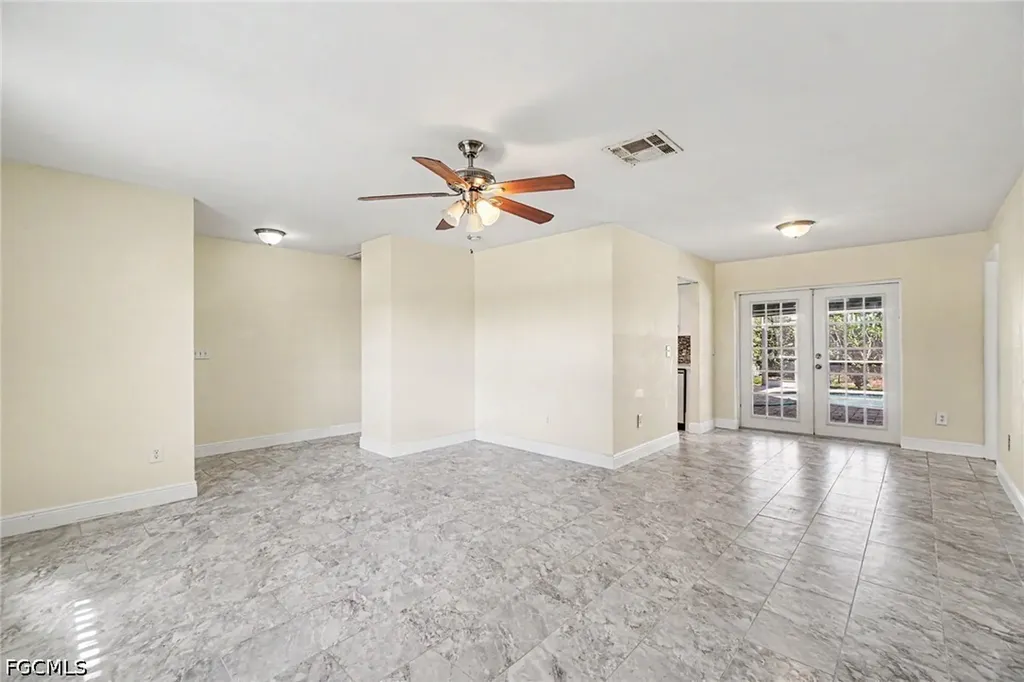 3314 SE 11th Avenue Cape Coral FL 33904