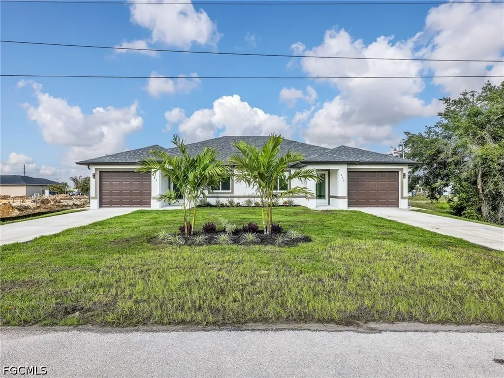 362/364 Petite Avenue Lehigh Acres FL 33974