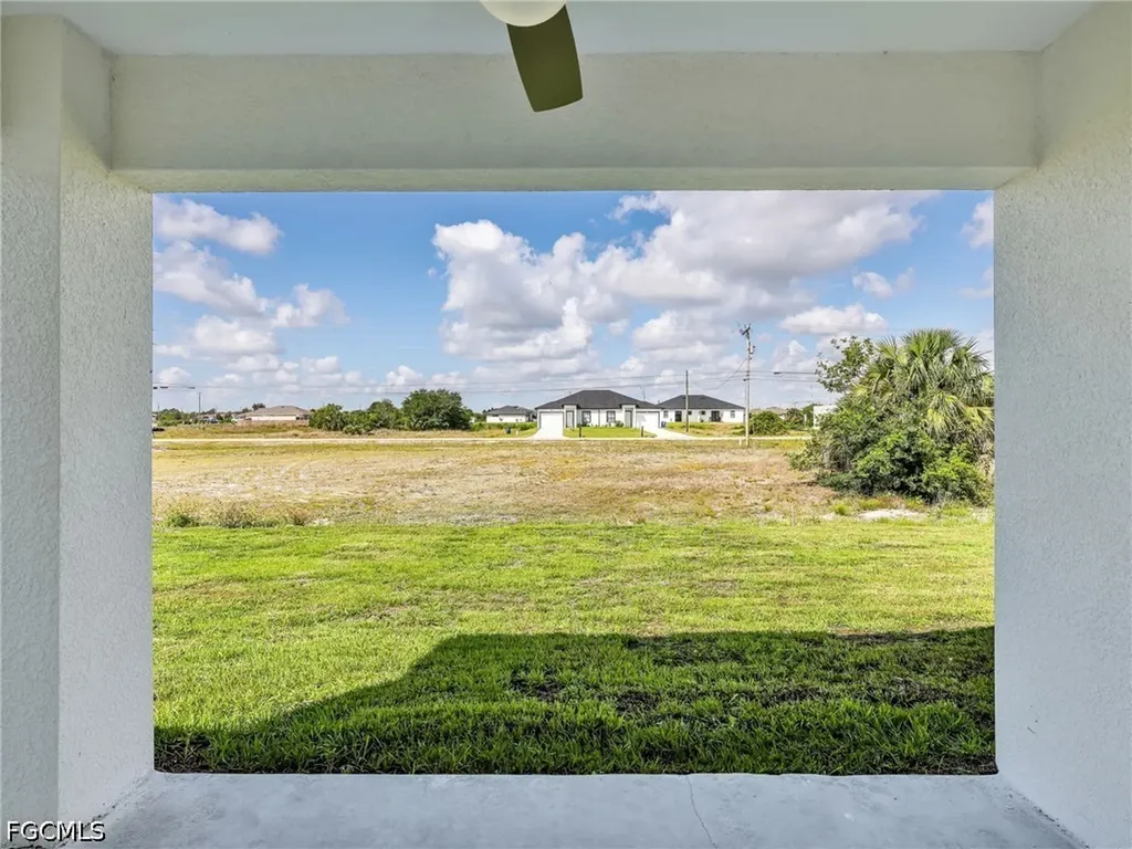 362/364 Petite Avenue Lehigh Acres FL 33974