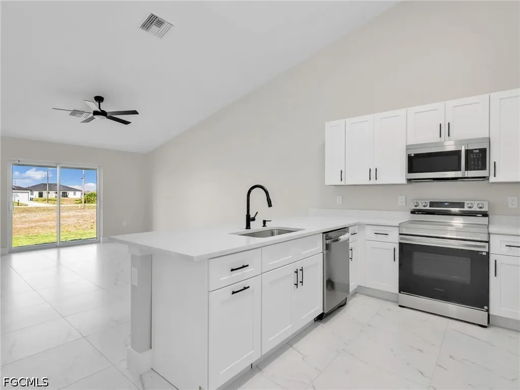 362/364 Petite Avenue Lehigh Acres FL 33974