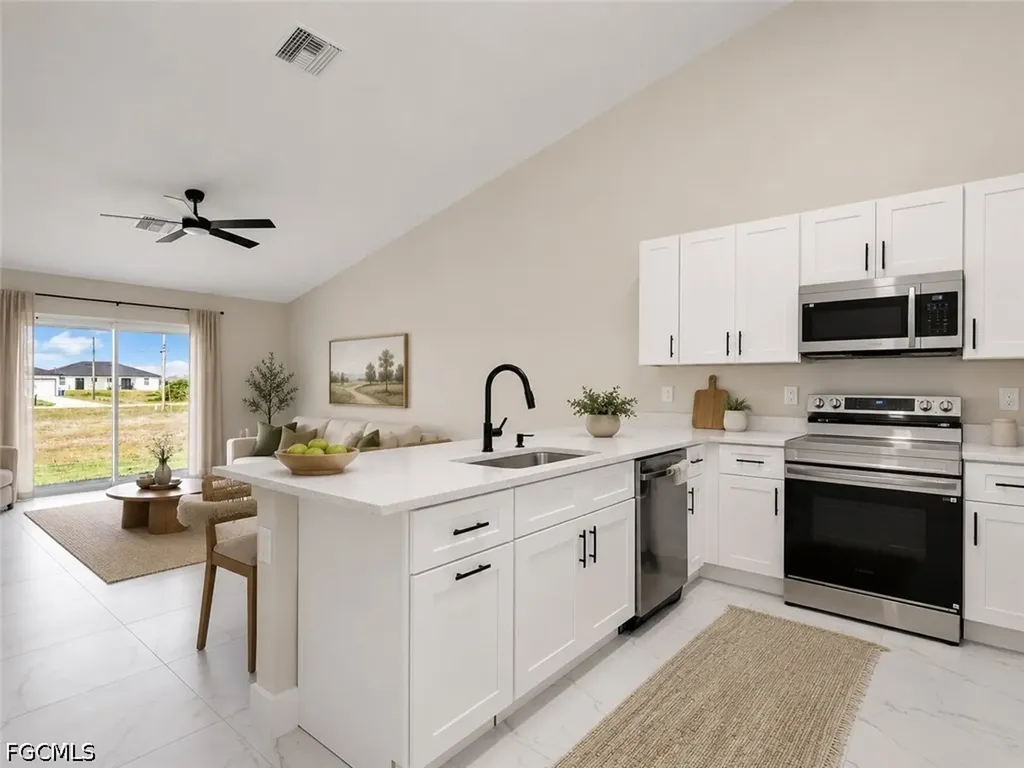 362/364 Petite Avenue Lehigh Acres FL 33974