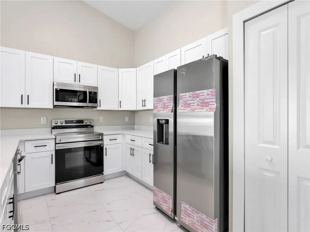 362/364 Petite Avenue Lehigh Acres FL 33974