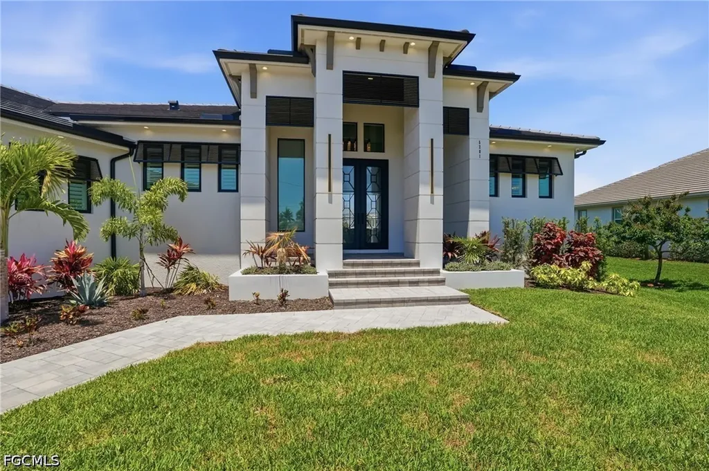 5201 Seagull Court Cape Coral FL 33904