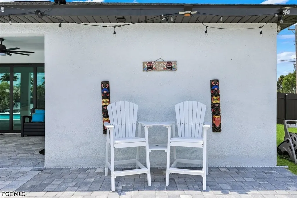2419 Country Club Boulevard Cape Coral FL 33990