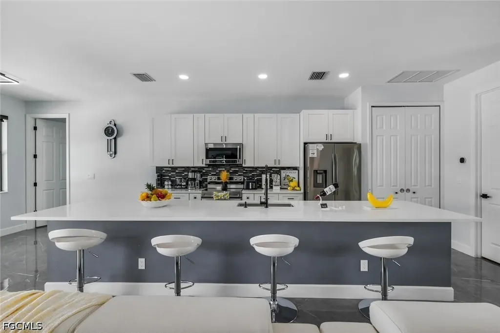 2419 Country Club Boulevard Cape Coral FL 33990