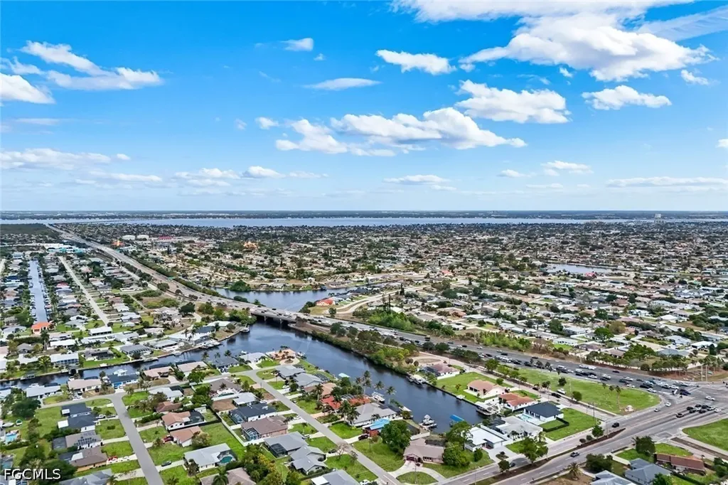 2419 Country Club Boulevard Cape Coral FL 33990