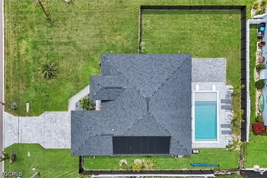 2419 Country Club Boulevard Cape Coral FL 33990
