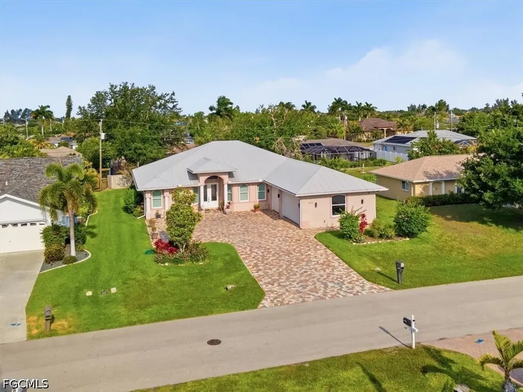 2416 SE 8th Avenue Cape Coral FL 33990