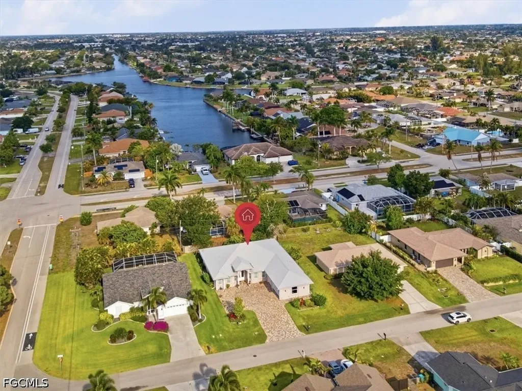 2416 SE 8th Avenue Cape Coral FL 33990