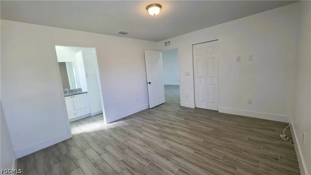 2909 SW Santa Barbara Place Cape Coral FL 33914