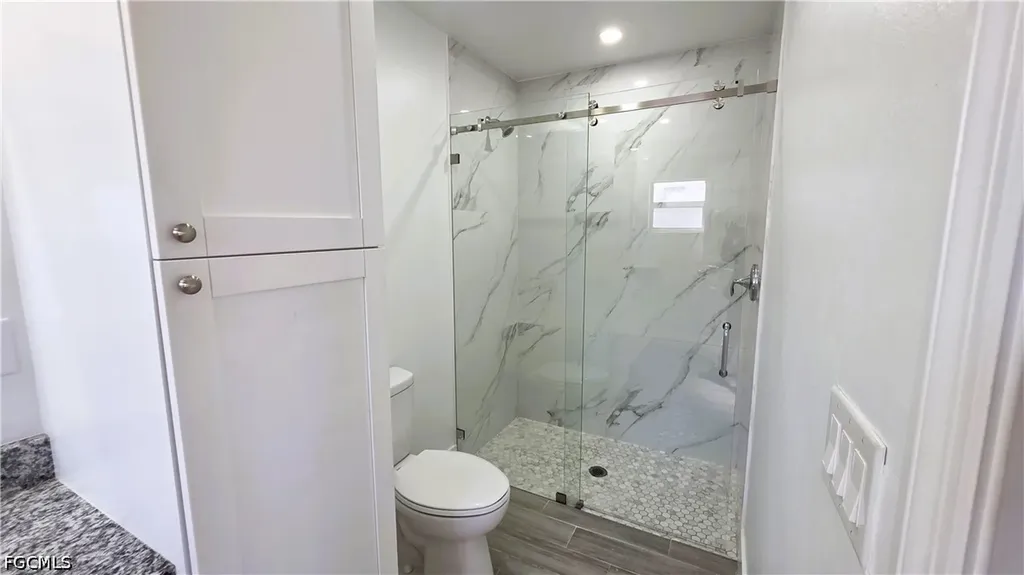 2909 SW Santa Barbara Place Cape Coral FL 33914