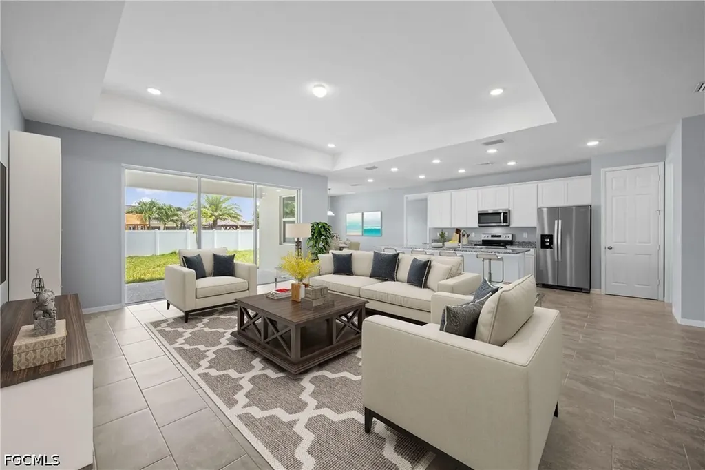 1130 NW 27th Place Cape Coral FL 33993