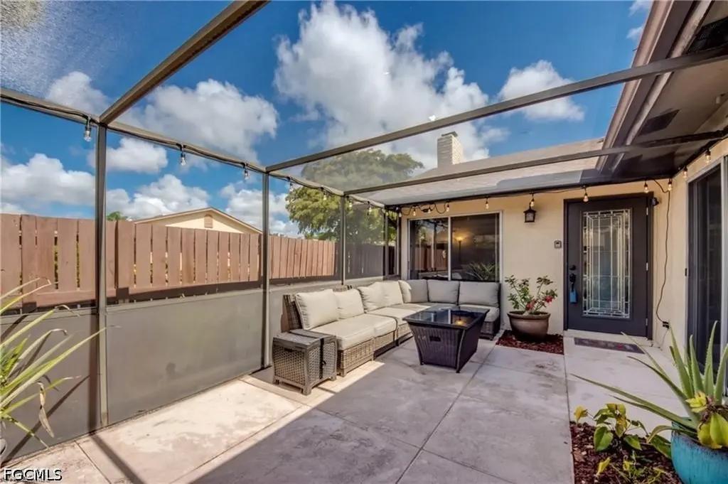 6337 Royal Woods Drive Fort Myers FL 33908