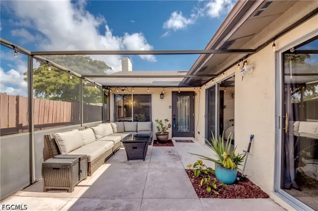 6337 Royal Woods Drive Fort Myers FL 33908
