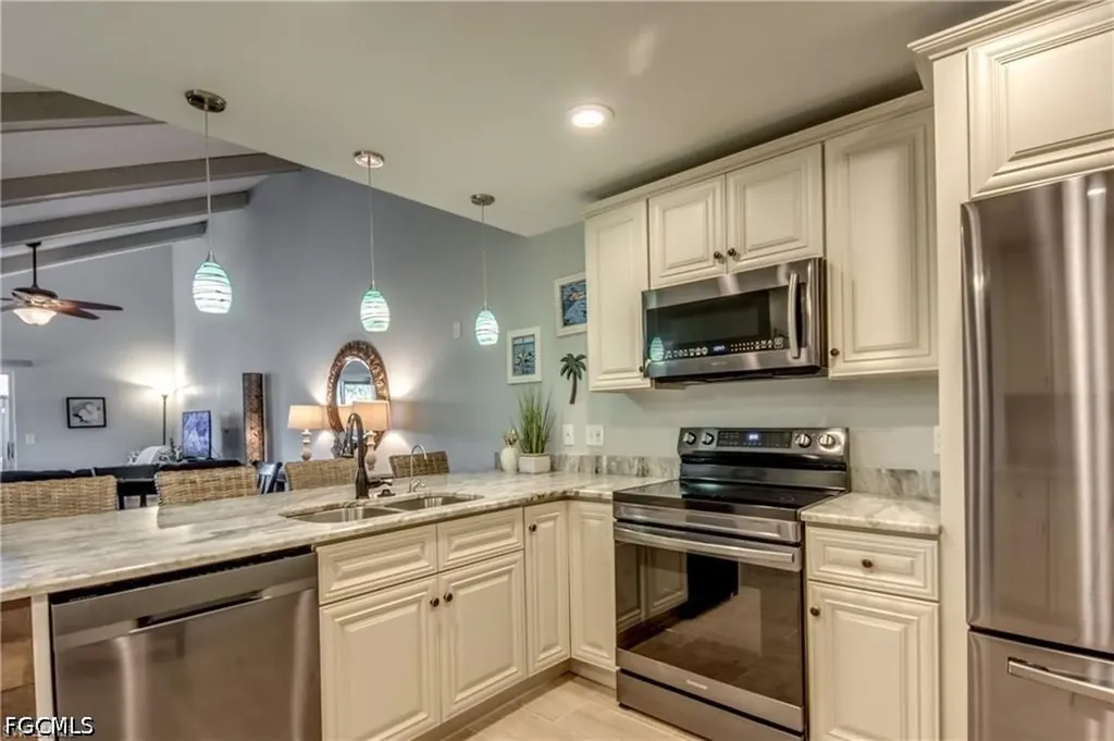 6337 Royal Woods Drive Fort Myers FL 33908