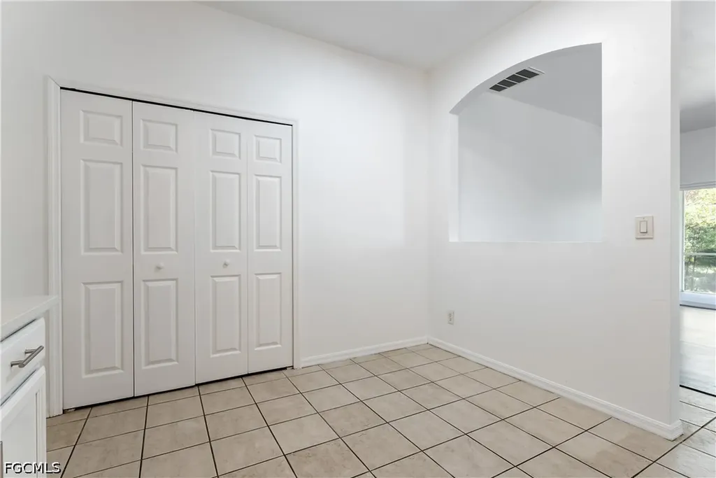 1824 SW 2nd Street Cape Coral FL 33991
