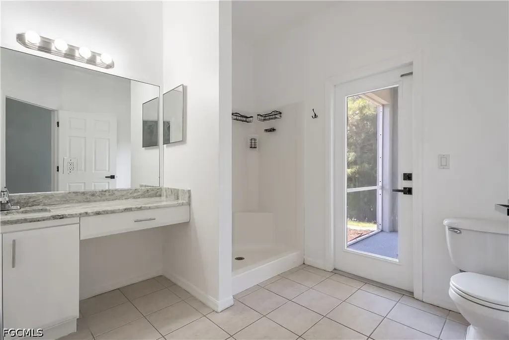 1824 SW 2nd Street Cape Coral FL 33991