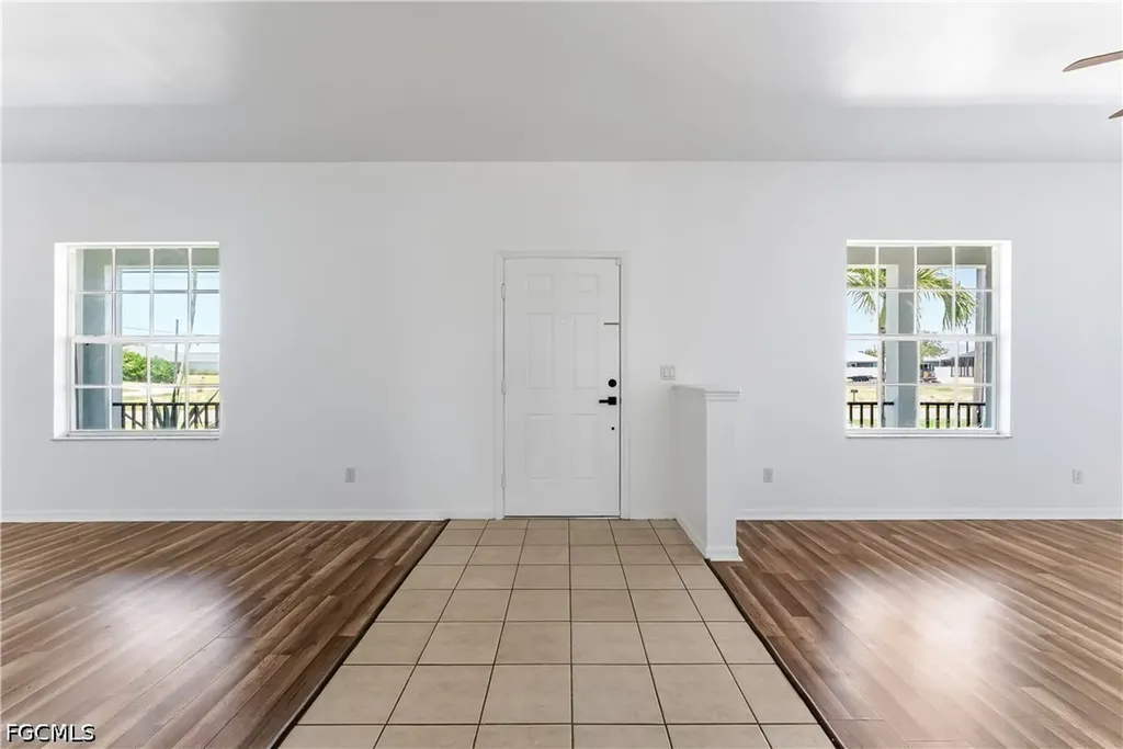 1824 SW 2nd Street Cape Coral FL 33991