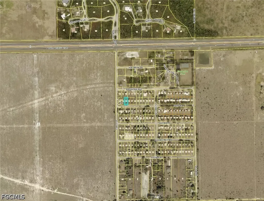 23021 Avenue A Alva FL 33920