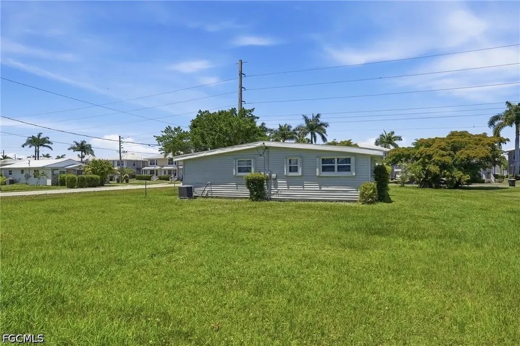 503 Myrtle Street Punta Gorda FL 33950