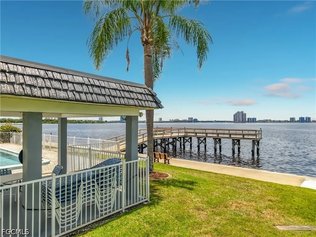 3358 N Key Drive North Fort Myers FL 33903