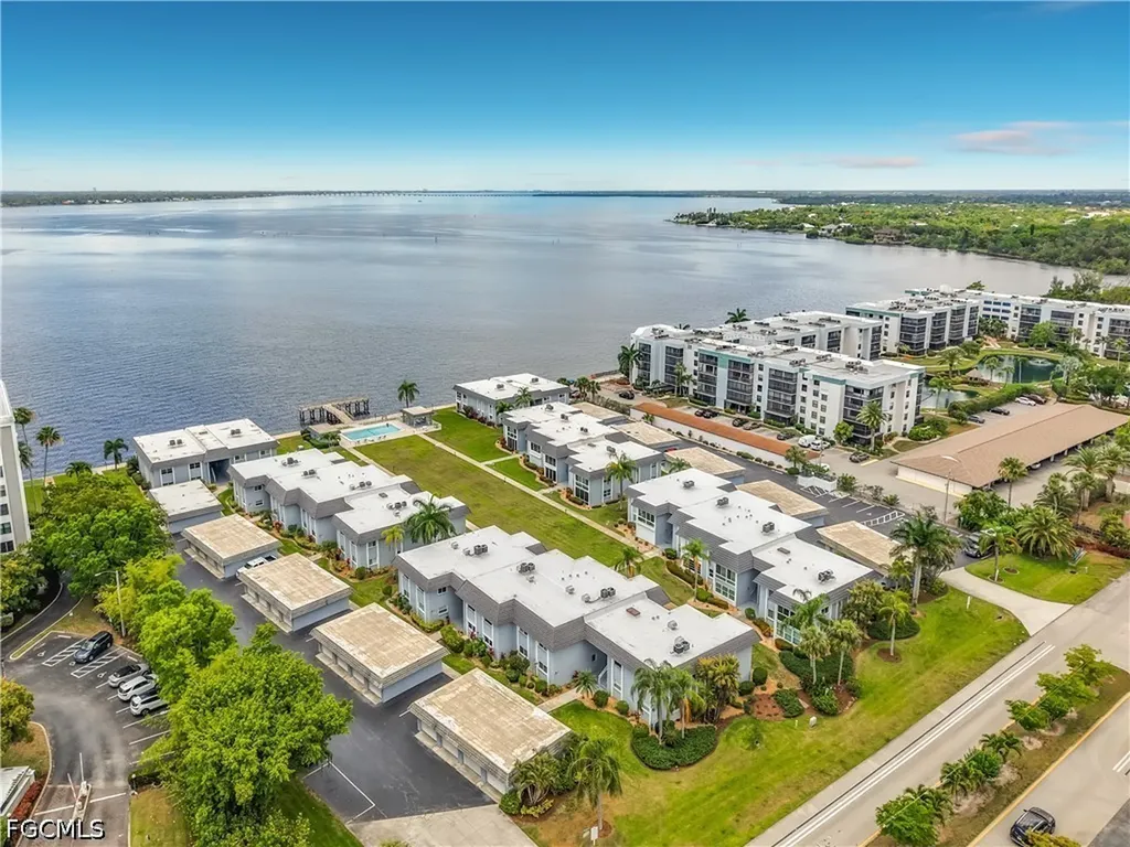 3358 N Key Drive North Fort Myers FL 33903