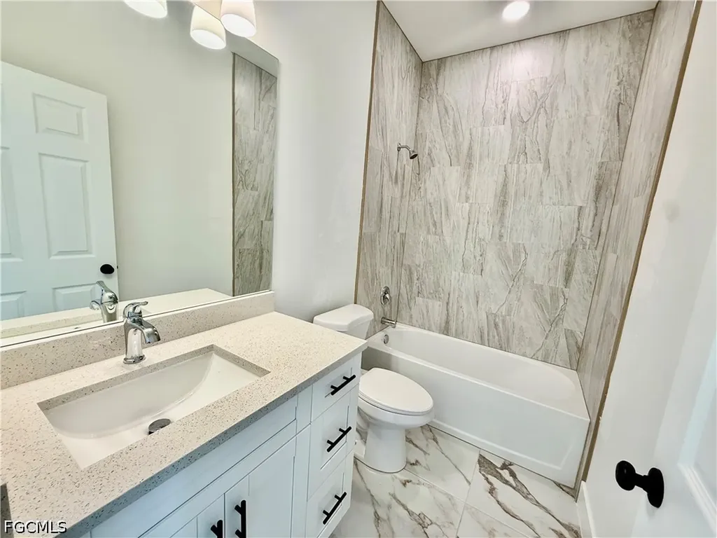 350/352 Pullman Street Lehigh Acres FL 33974