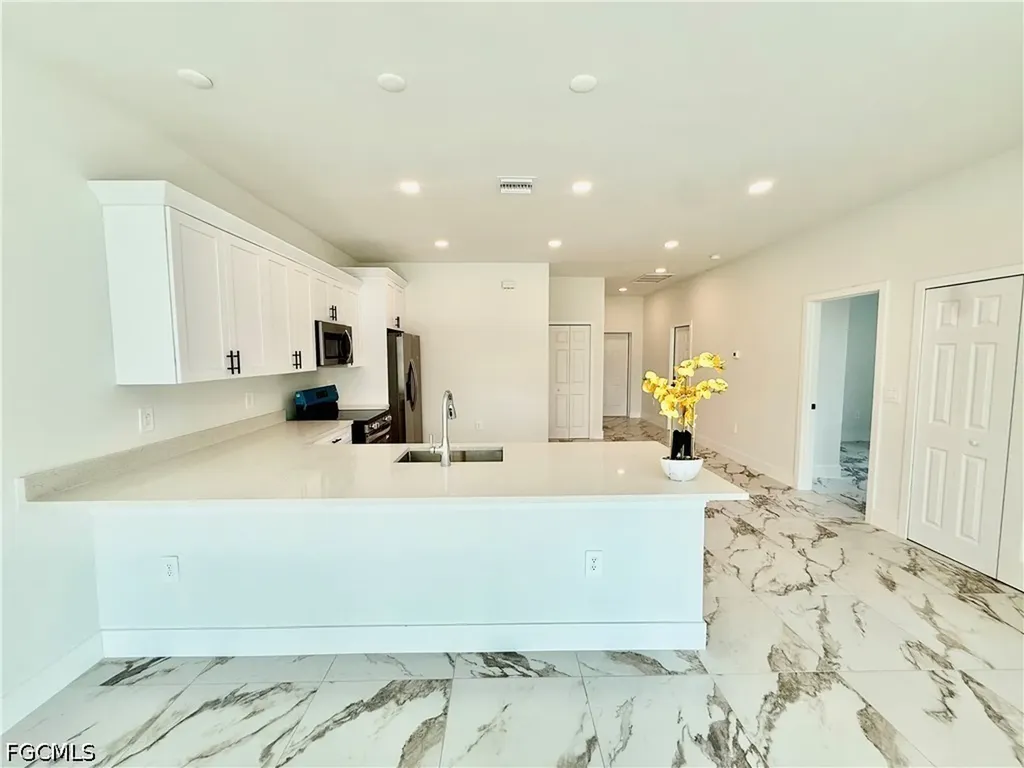 350/352 Pullman Street Lehigh Acres FL 33974