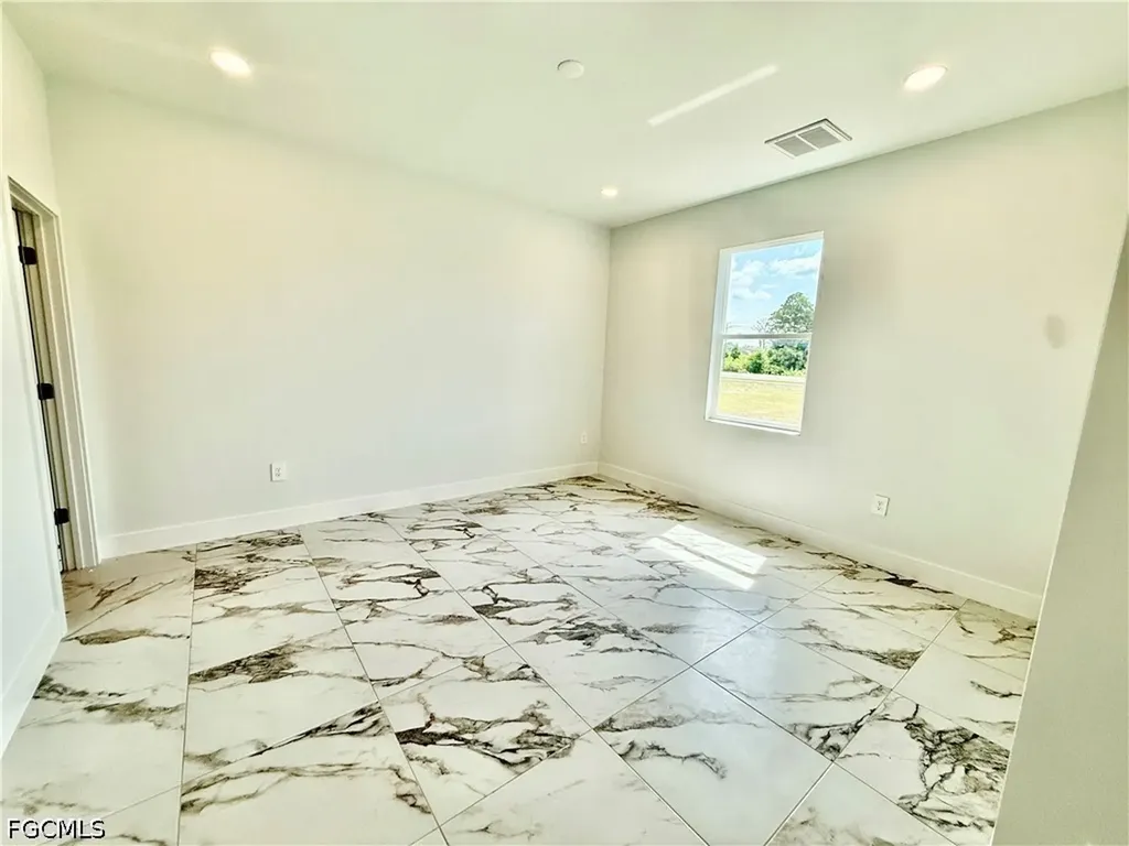 350/352 Pullman Street Lehigh Acres FL 33974