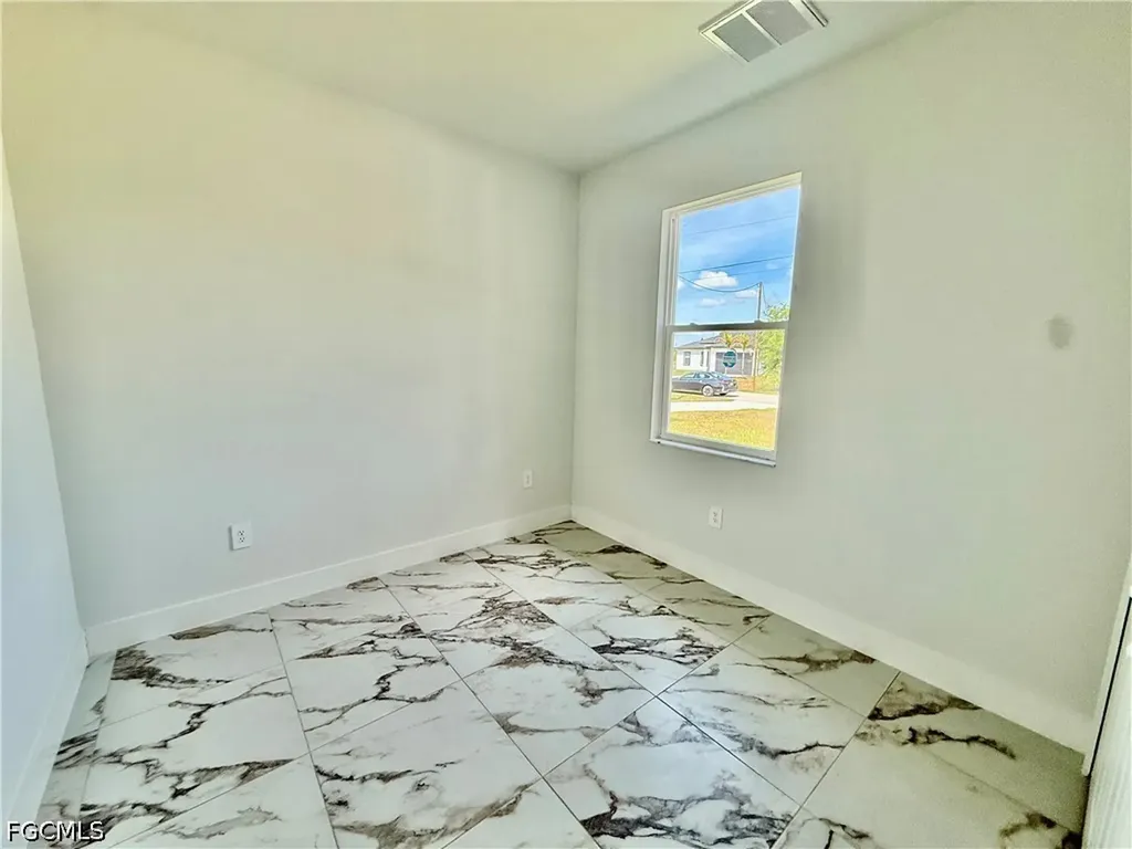 350/352 Pullman Street Lehigh Acres FL 33974