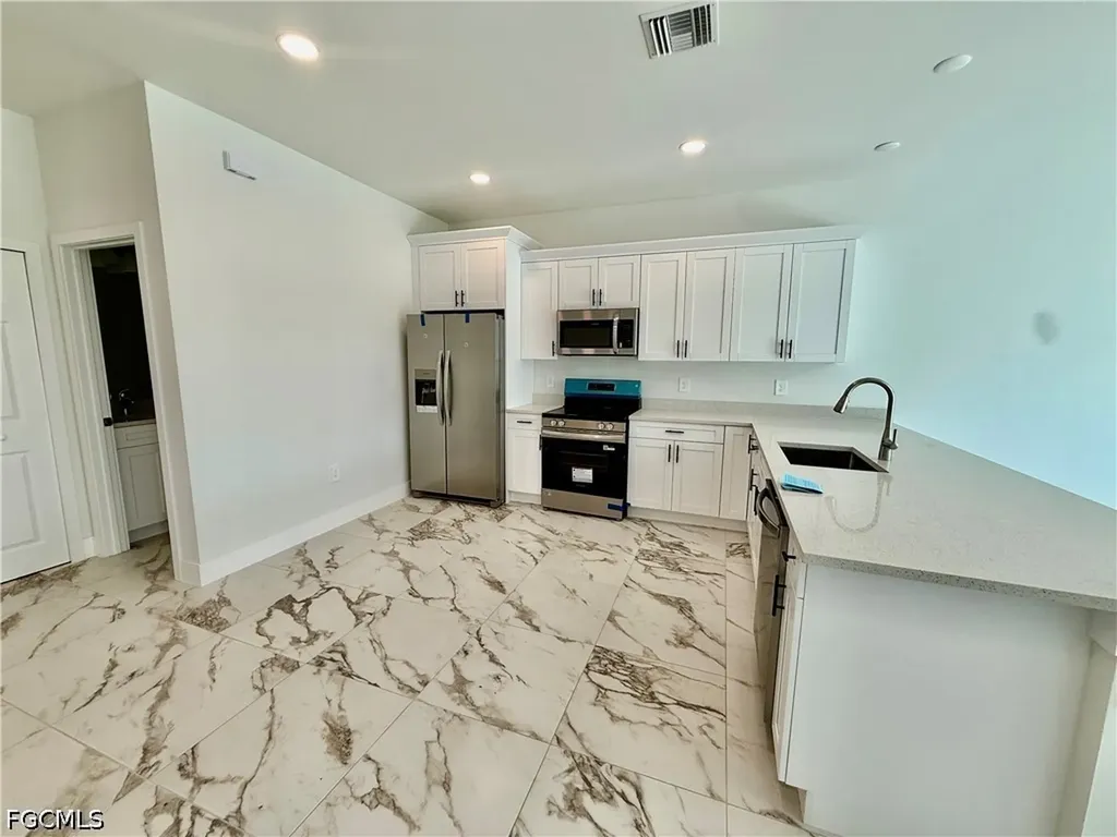 350/352 Pullman Street Lehigh Acres FL 33974