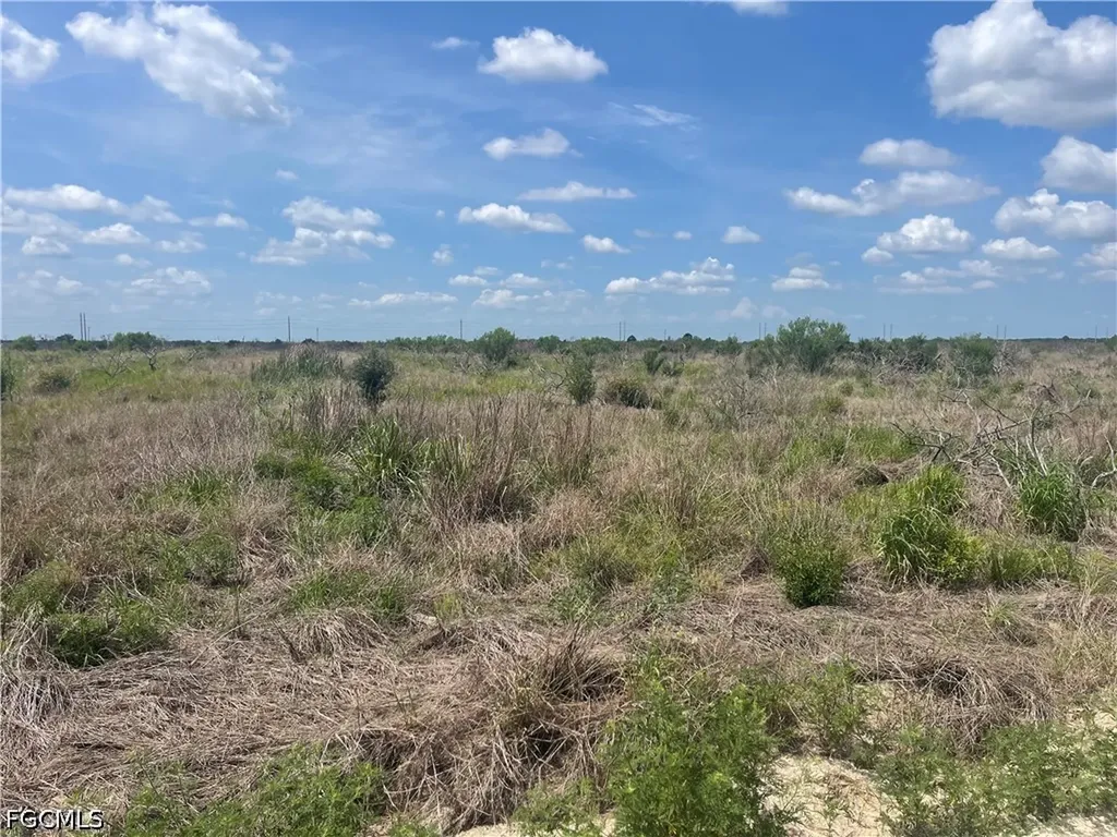 Sears (6th Road) Road Labelle FL 33935