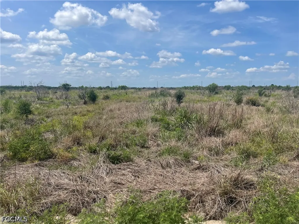Sears (6th Road) Road Labelle FL 33935
