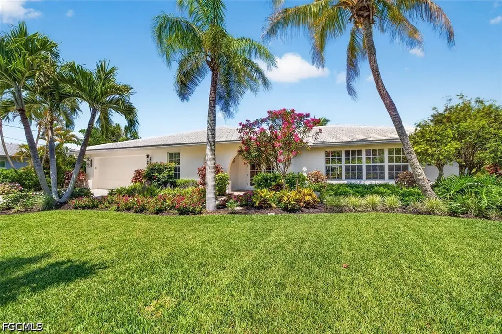 738 Anchor Drive Sanibel FL 33957