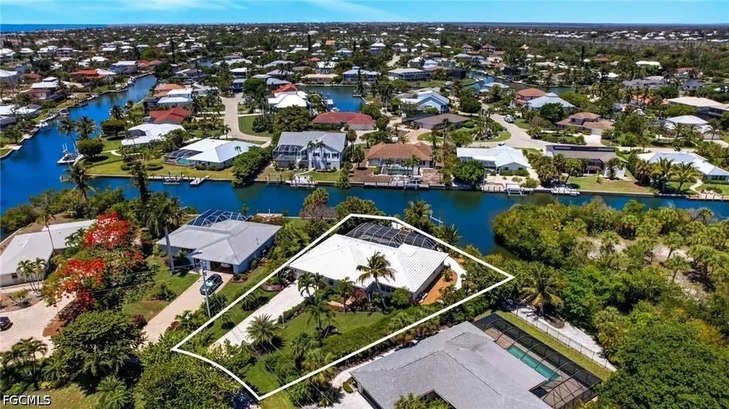 738 Anchor Drive Sanibel FL 33957