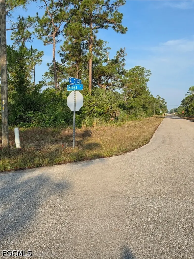 4504 E 7th Street Lehigh Acres FL 33972