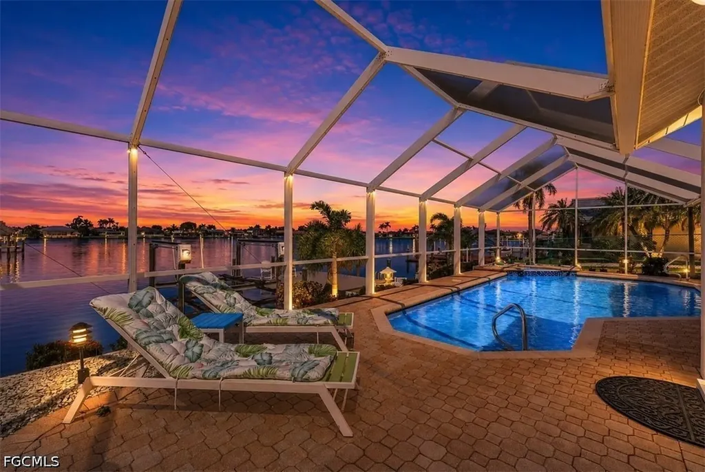 719 El Dorado Parkway W Cape Coral FL 33914