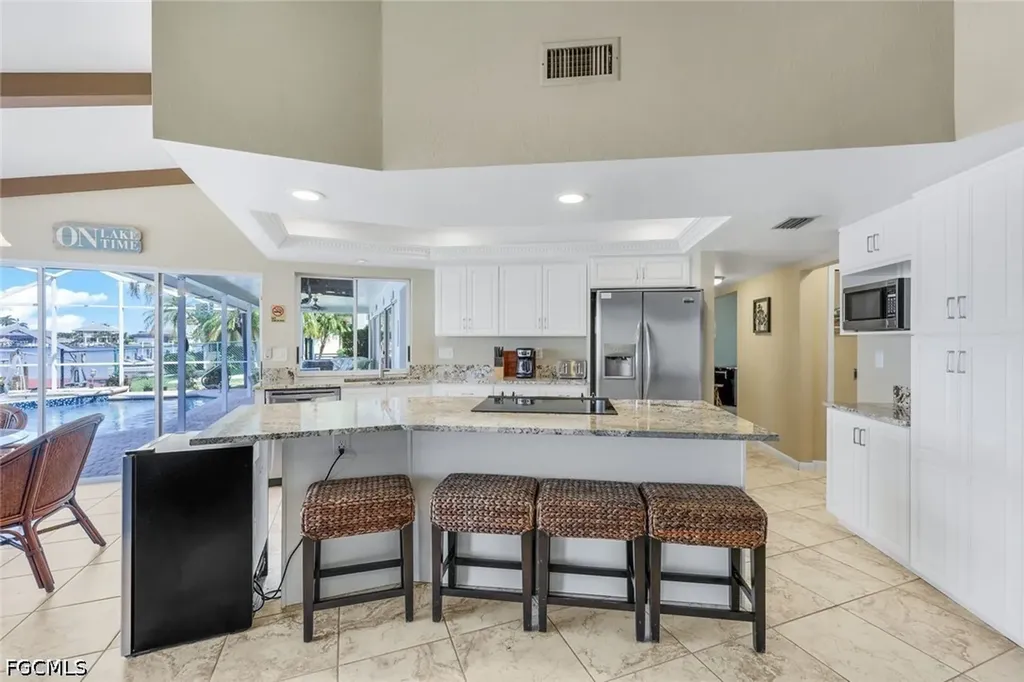 719 El Dorado Parkway W Cape Coral FL 33914