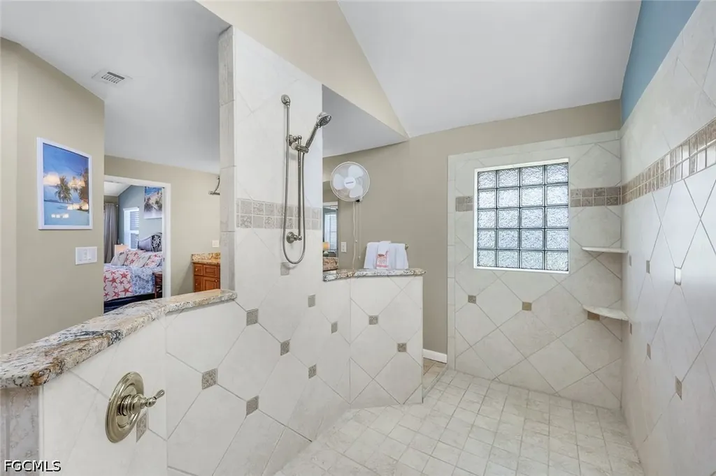 719 El Dorado Parkway W Cape Coral FL 33914