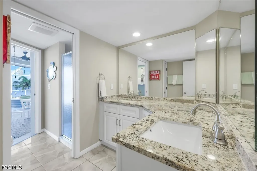 719 El Dorado Parkway W Cape Coral FL 33914