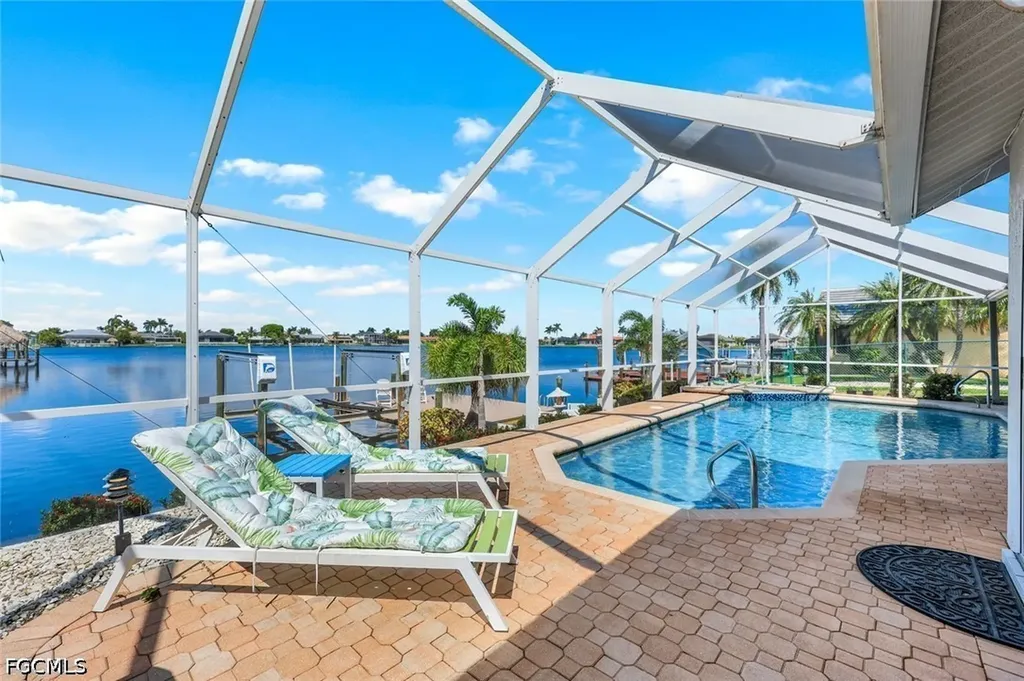 719 El Dorado Parkway W Cape Coral FL 33914
