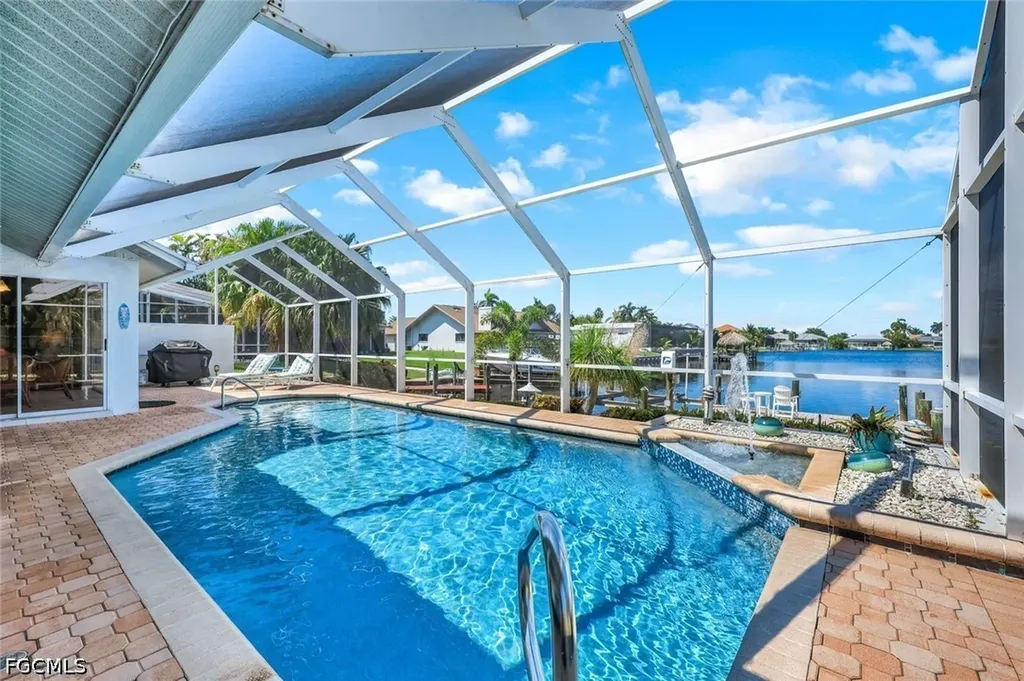719 El Dorado Parkway W Cape Coral FL 33914