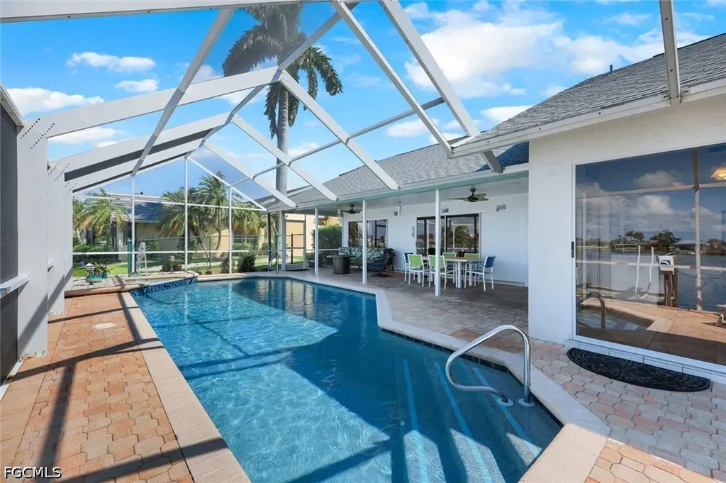 719 El Dorado Parkway W Cape Coral FL 33914