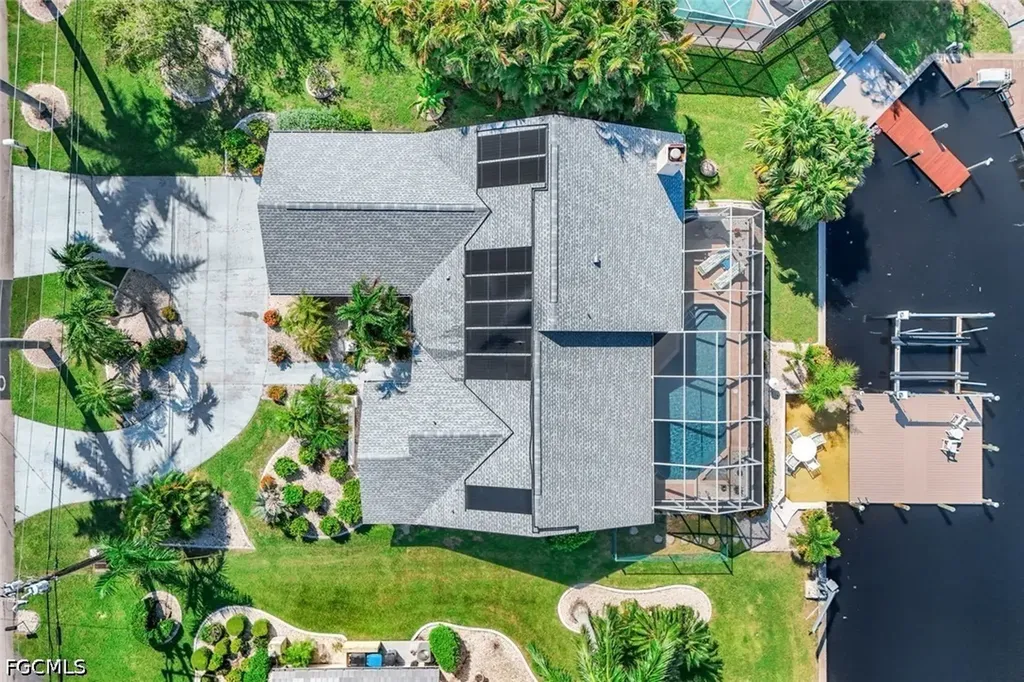 719 El Dorado Parkway W Cape Coral FL 33914