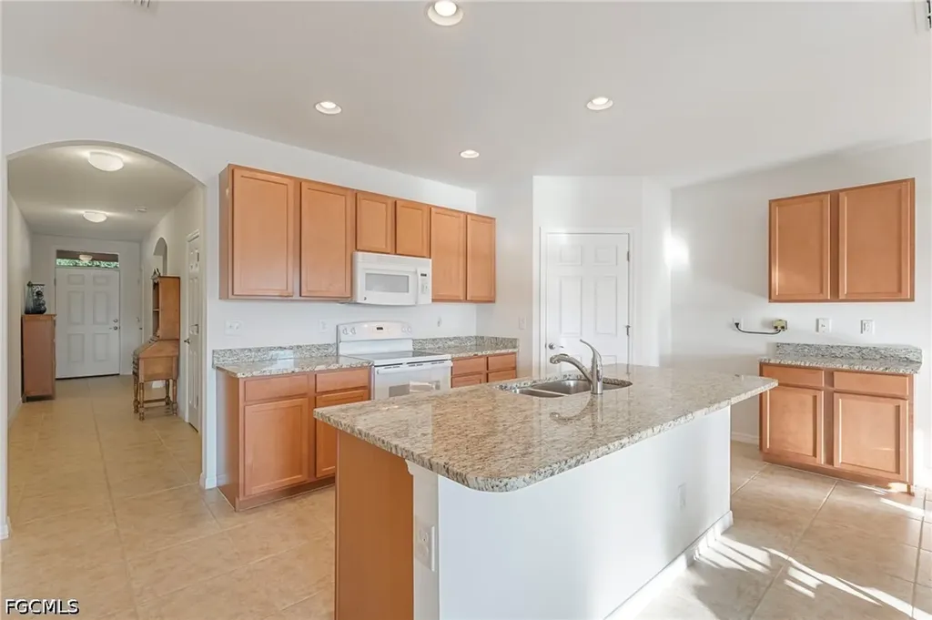 2897 Apple Blossom Drive Alva FL 33920
