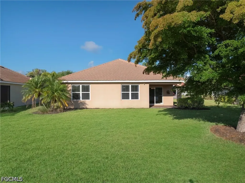 2897 Apple Blossom Drive Alva FL 33920