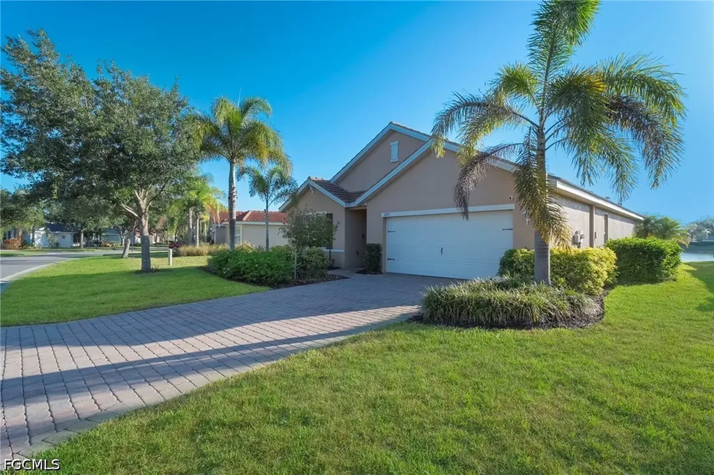 2897 Apple Blossom Drive Alva FL 33920
