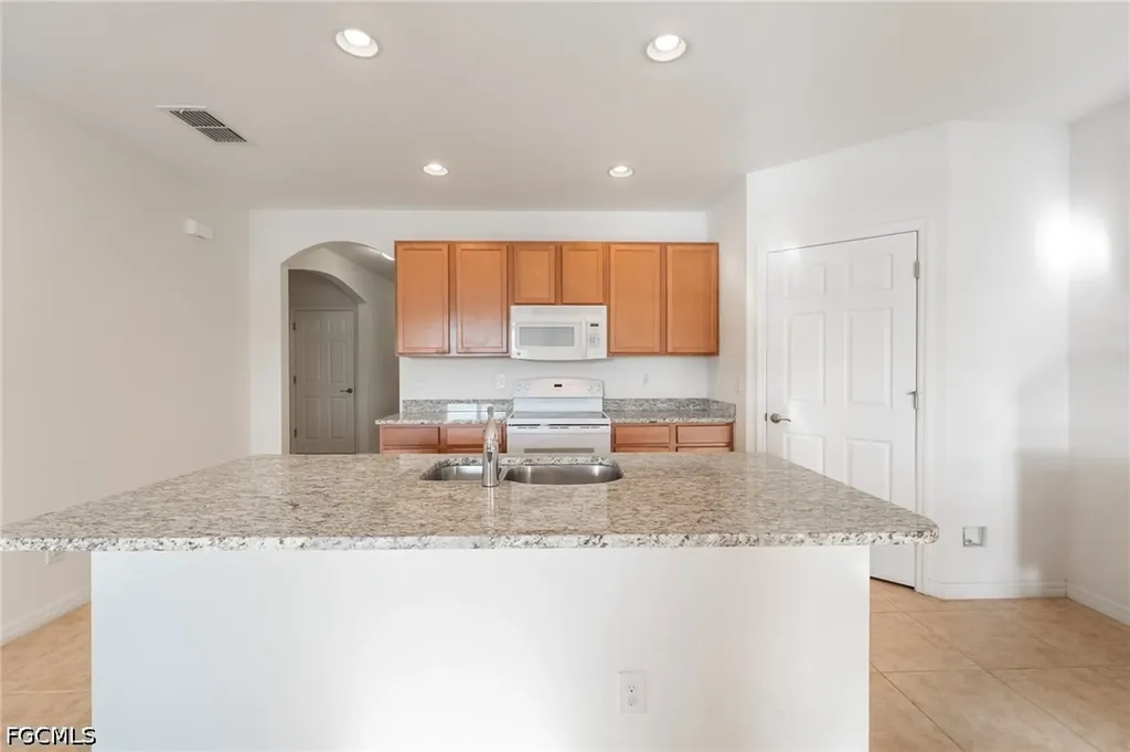 2897 Apple Blossom Drive Alva FL 33920