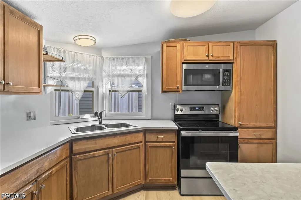 7150 Cobiac Drive St. James City FL 33956