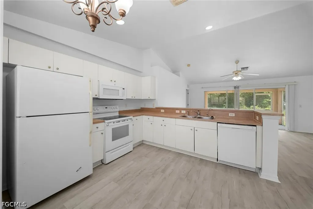 3213 17th Street SW Lehigh Acres FL 33976